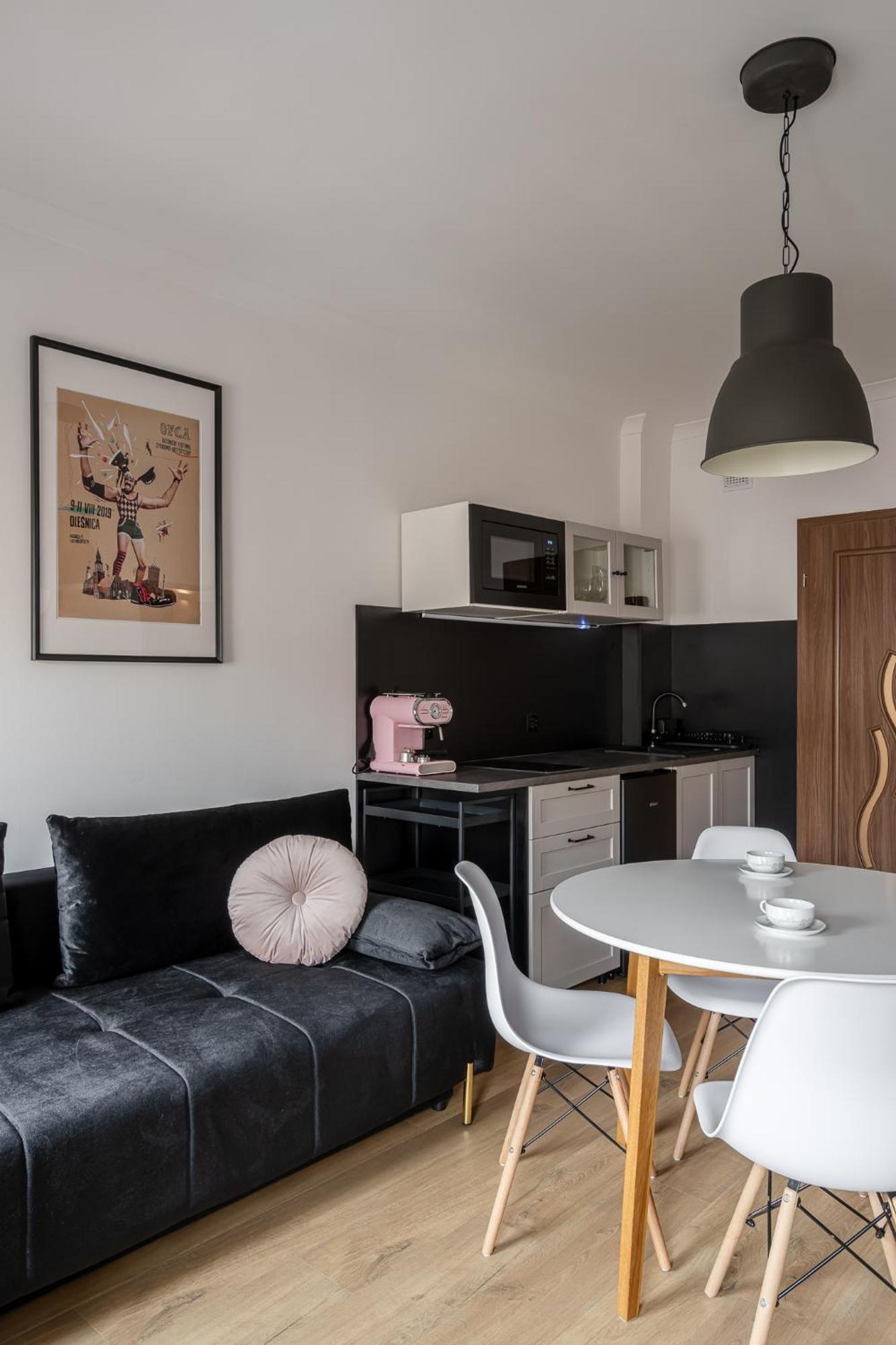 Rentplanet - Apartamenty Cybulskiego II 브로츠와프 외부 사진